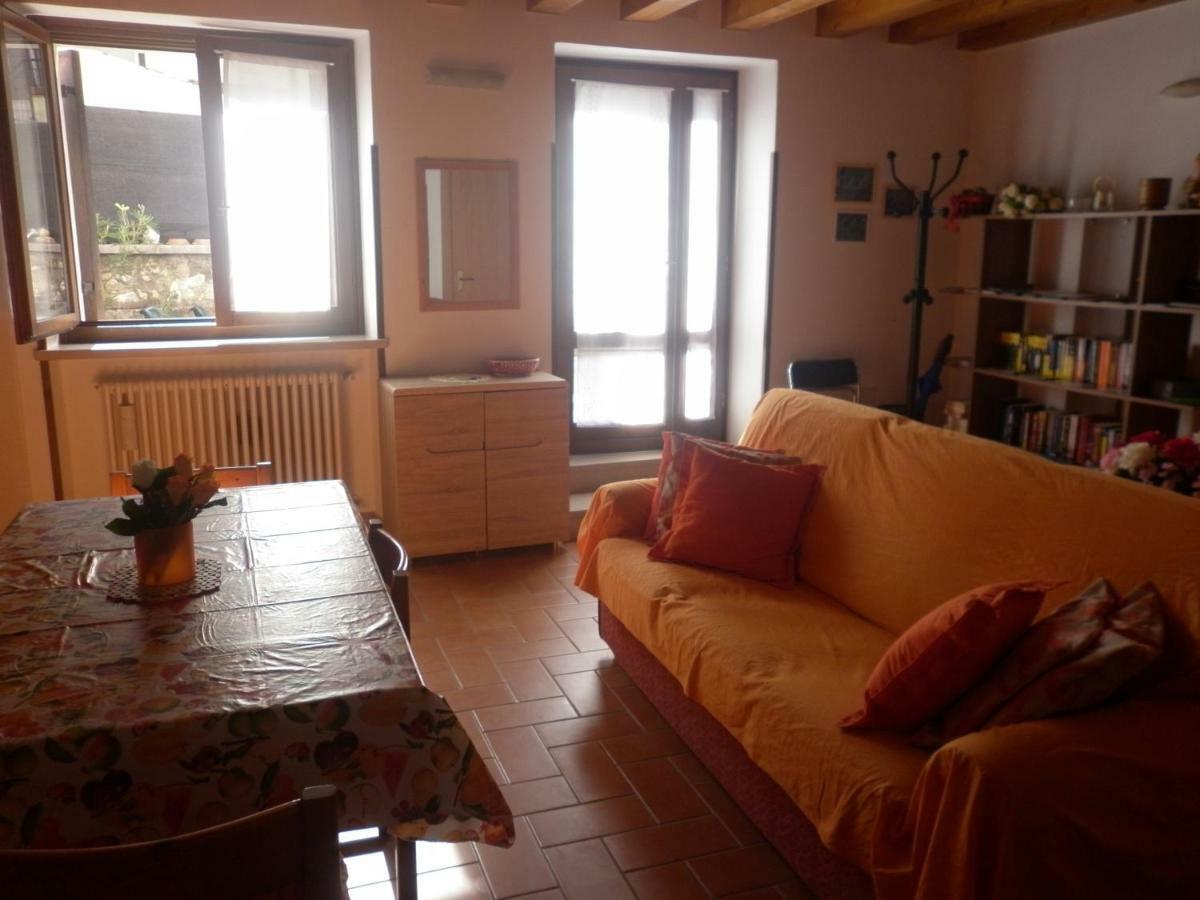 Ferienwohnung La Piccola Mimosa SantʼAmbrogio di Valpolicella Exterior foto